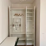 Modern And Bright House 20 Minutes From The Duomo *